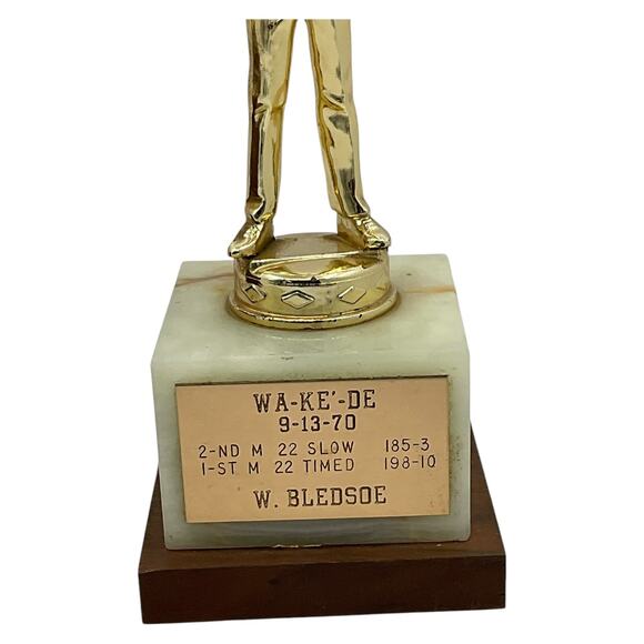 Vintage 1960s 70s WA KE DE Pistol Shooting Trophies Shooting Awards Lot of 2 - Picture 3 of 9